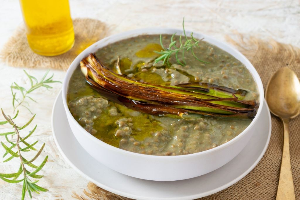 Lentil Soup with Roasted Garlic and Rosemary