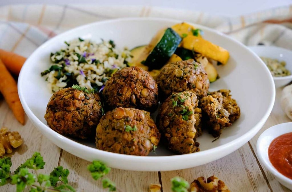 Lentil and Walnut Meatballs with Marinara