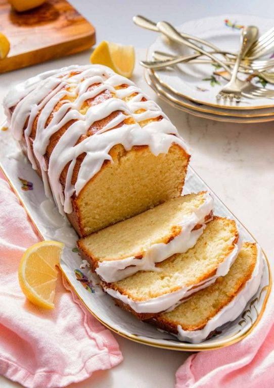Light Lemon Pound Cake