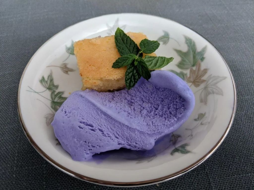 Lilikoi Butter Mochi