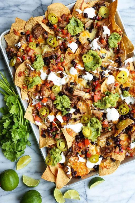 Loaded Nachos with Pulled Pork
