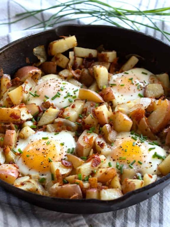 Loaded Potato and Egg Skillet
