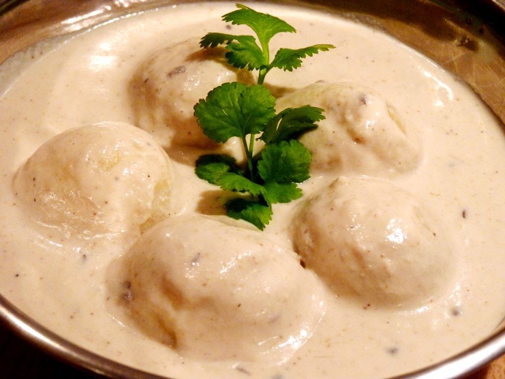 Malai Kofta in Creamy Gravy