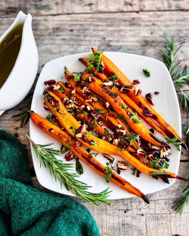 Maple Butter Whole Carrots with Toasted Pecans