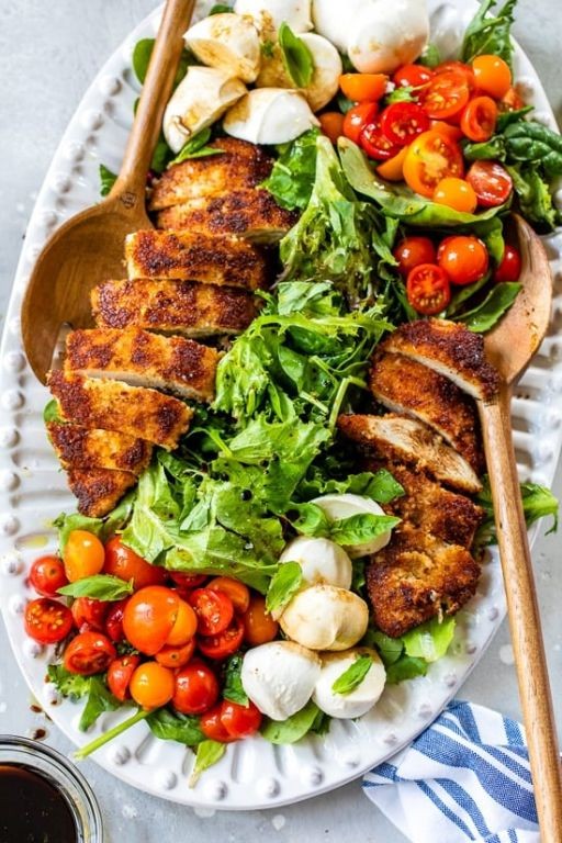 Marinara Chicken Caprese Salad with Fresh Basil