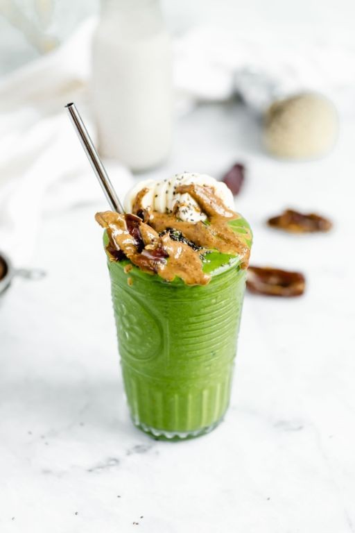 Matcha Smoothie with Almond Butter and Banana
