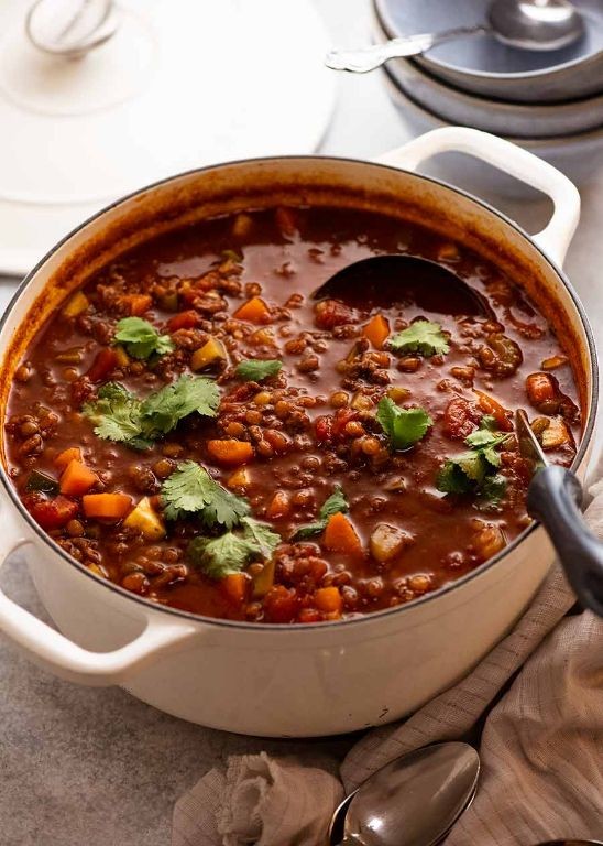 Mediterranean Beef and Lentil Soup