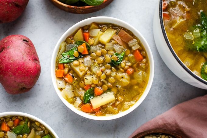 Mediterranean Lentil and Vegetable Soup