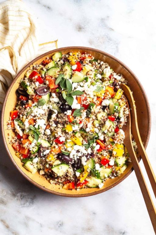 Mediterranean Quinoa Salad with Feta and Olives