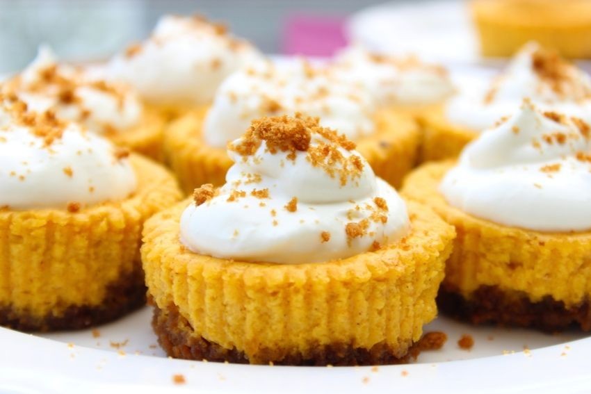 Mini Pumpkin Cheesecakes with Gingersnap Crust