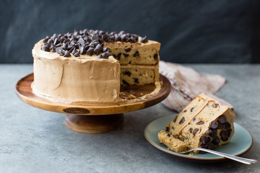 Mocha Chocolate Chip Delight Cake
