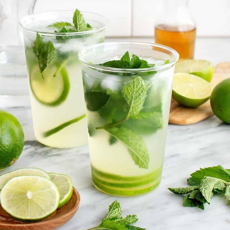 Mojito with Fresh Mint and Lime