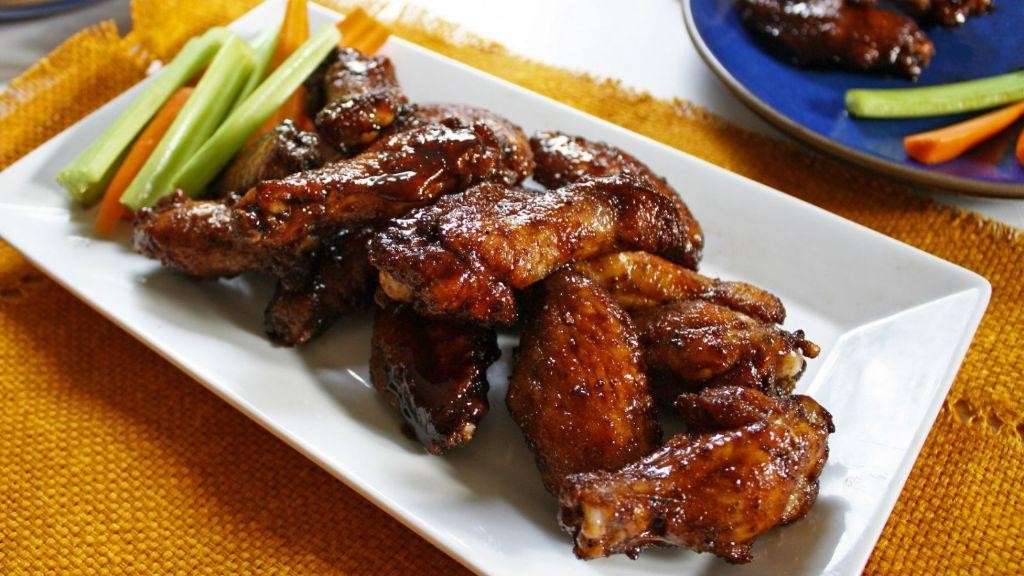 Molasses Marinated Chicken Wings