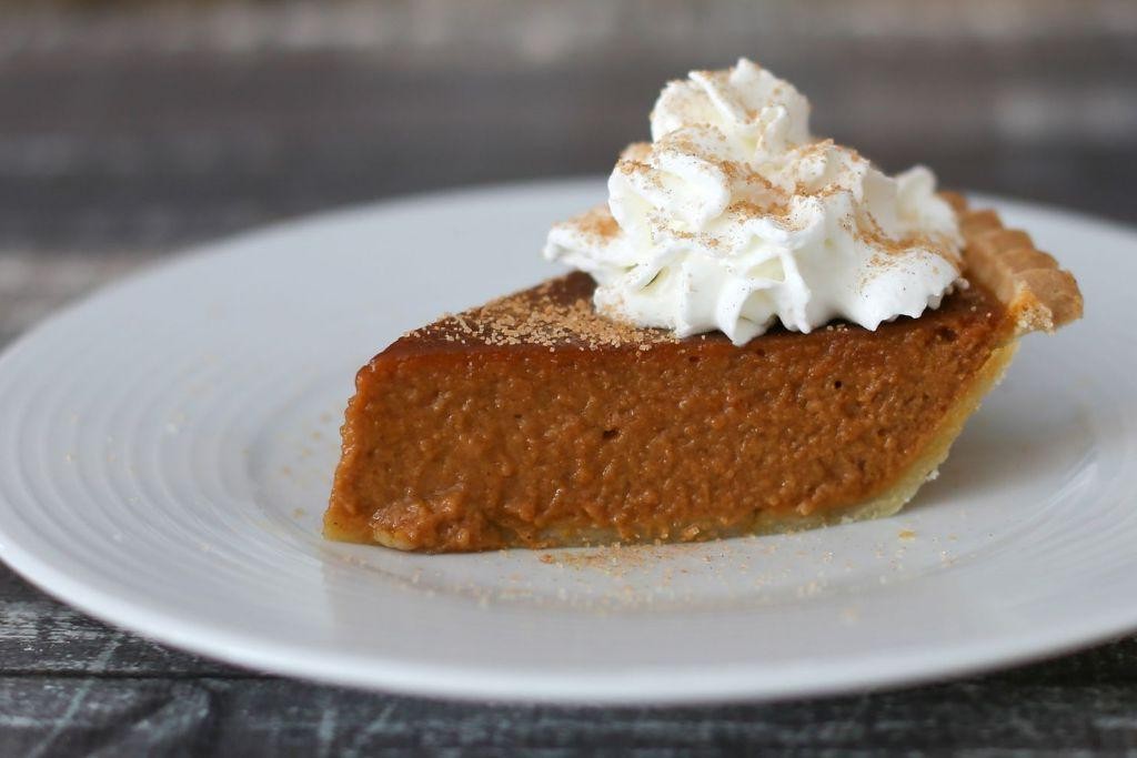 Molasses Pumpkin Pie