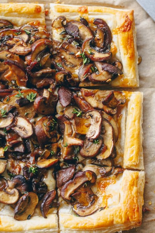 Mushroom and Gruyère Puff Pastry Breakfast Tart