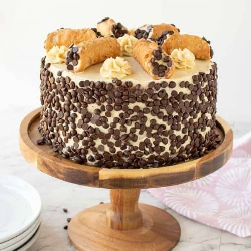 Nutella-Stuffed Cannoli Cake