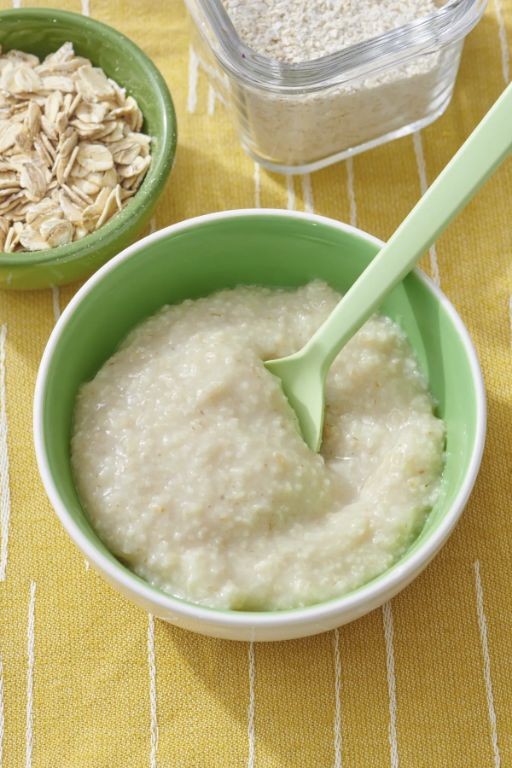 Oatmeal Cereal with Carrot Puree