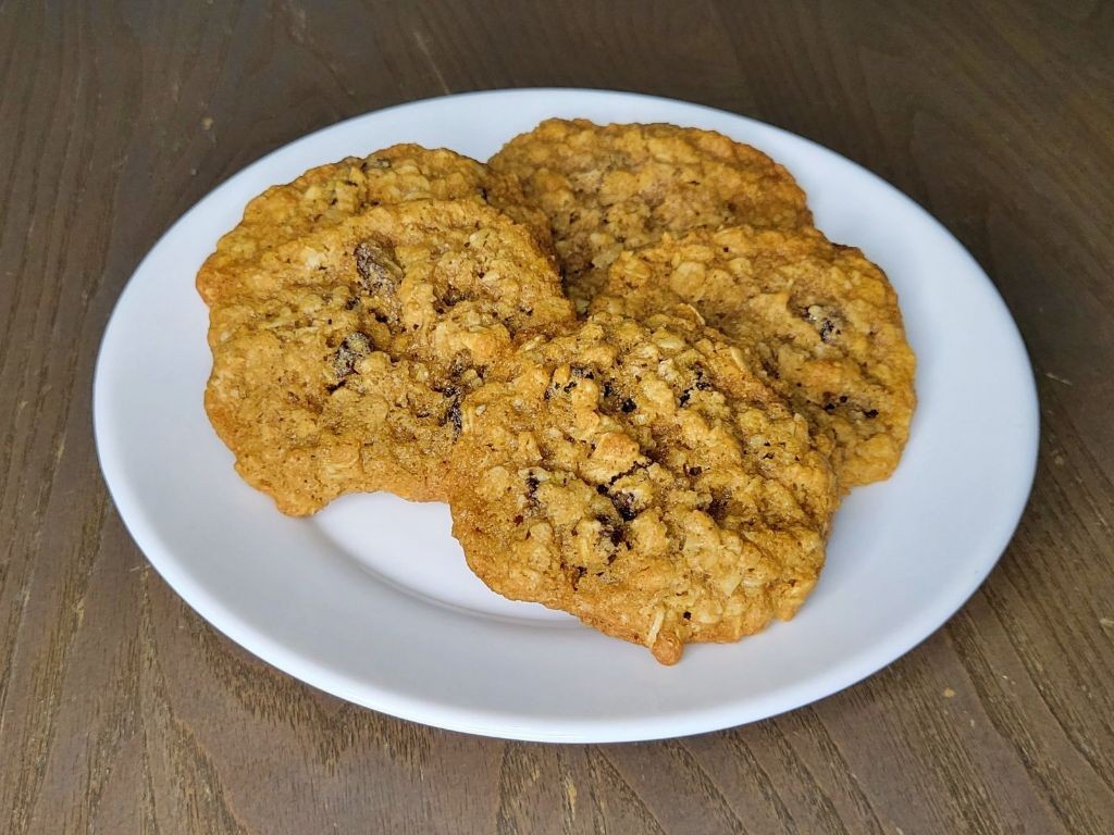 Oatmeal Raisin Cookies in a Flash
