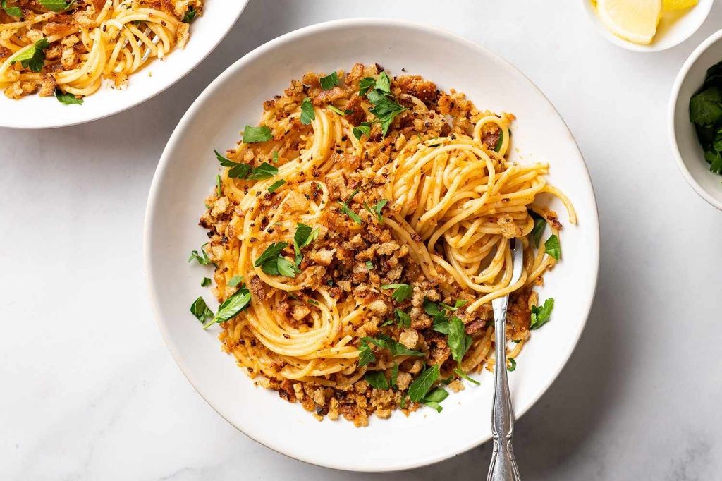 Olive Oil Pasta with Anchovies and Breadcrumbs