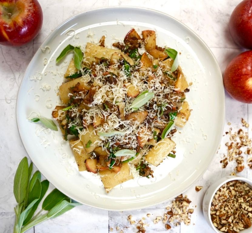 Olive Oil Pasta with Caramelized Onions and Sage