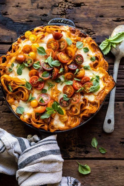 One Pot Vegetarian Creamy Tomato Basil Pasta