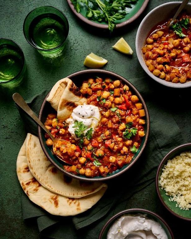 One Pot Vegetarian Moroccan Tagine