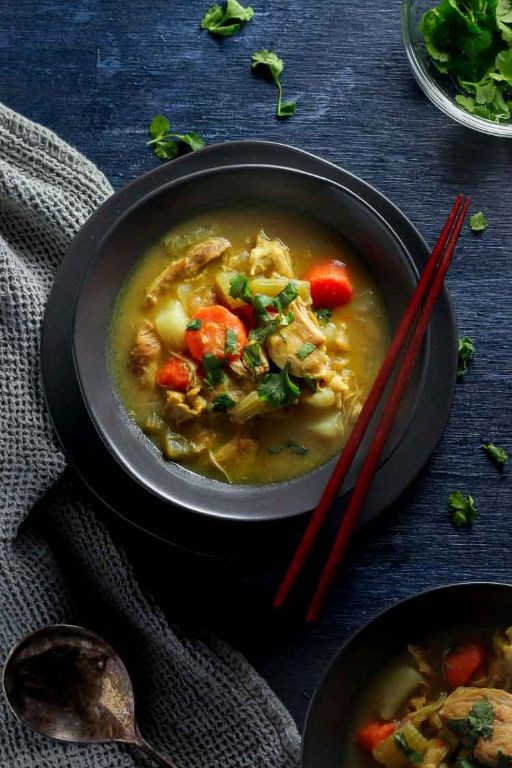 One-Pot Chicken and Carrot Curry