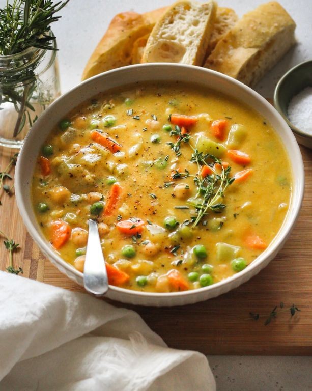 One-Pot Vegetable Soup