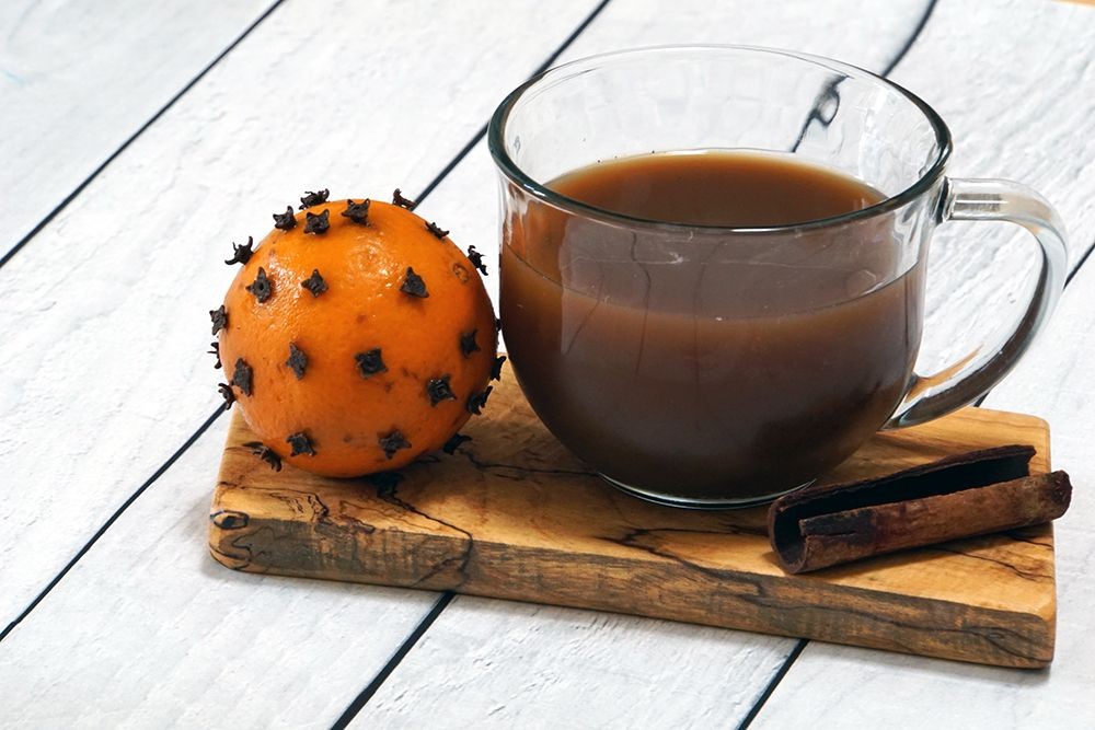 Orange and Clove Spiced Cider