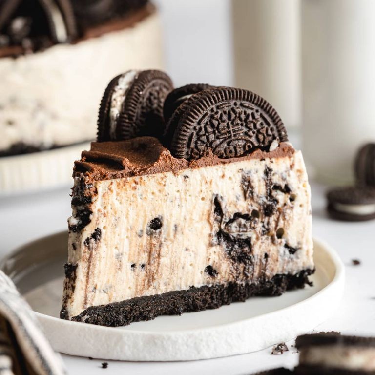 Oreo Crust Tofu Cheesecake
