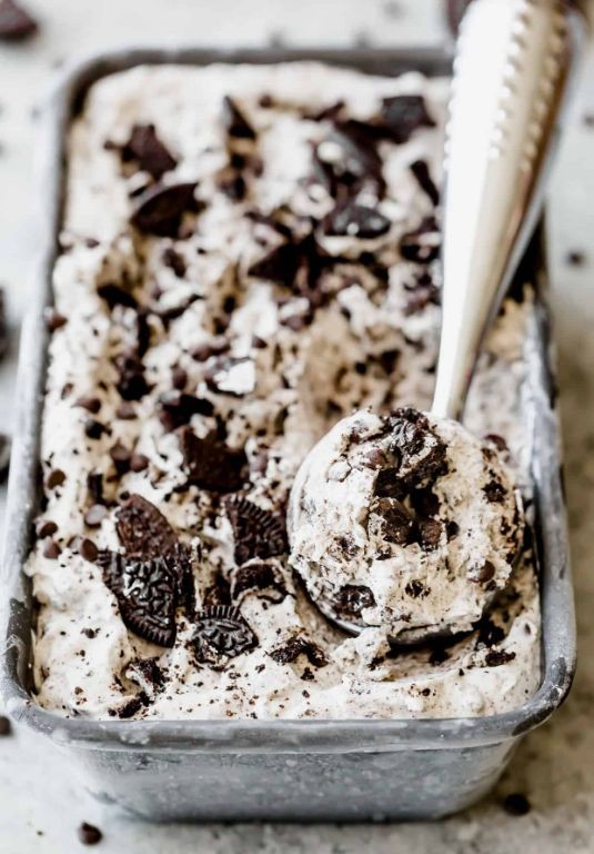 Oreo condensed milk ice cream