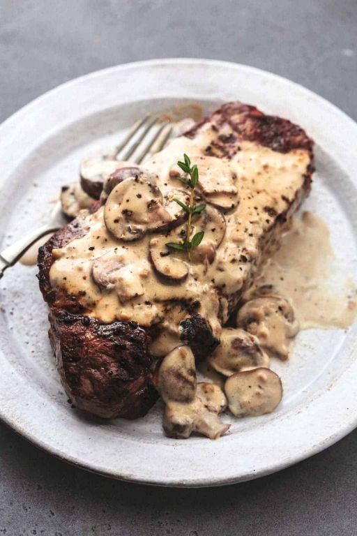 Oven-Baked Steak with Mushroom Sauce