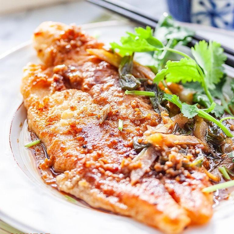 Pan-Fried Red Snapper Fillet with Crispy Skin and Soy Glaze