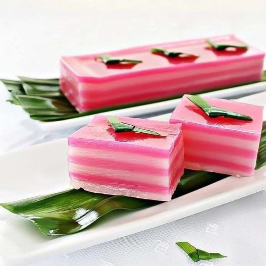 Pandan Steamed Layer Cake (Kuih Serimuka)