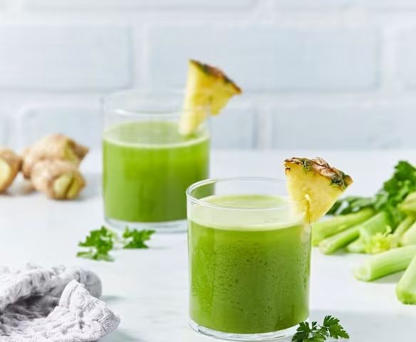 Parsley-Pineapple Liver Detox Juice