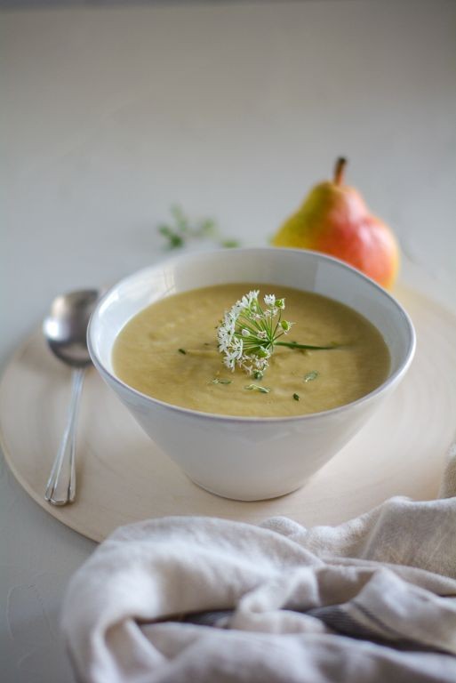 Parsnip and Pear Soup with Thyme