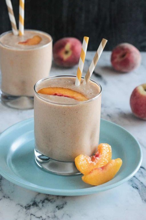Peach and Almond Smoothie