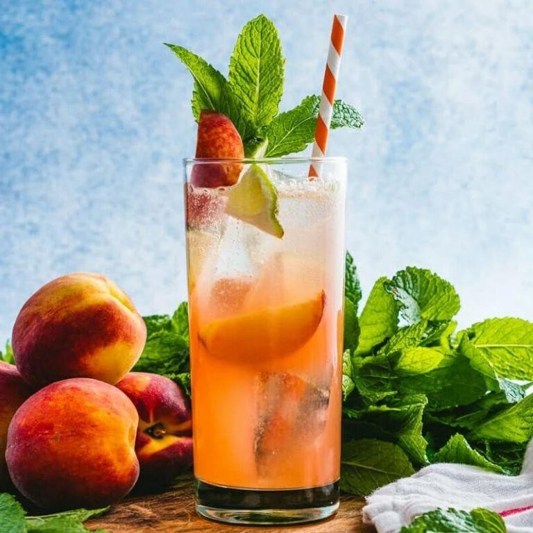 18 Refreshing Peach Drink Recipes Perfect for Summer