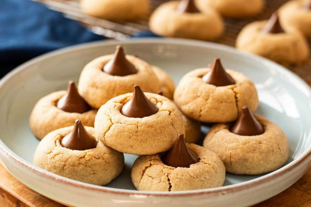 Peanut Butter Blossom Cookies