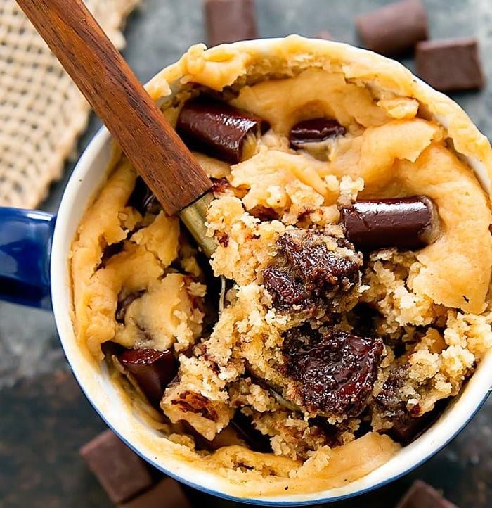 Peanut Butter Chocolate Chip Mug Cake