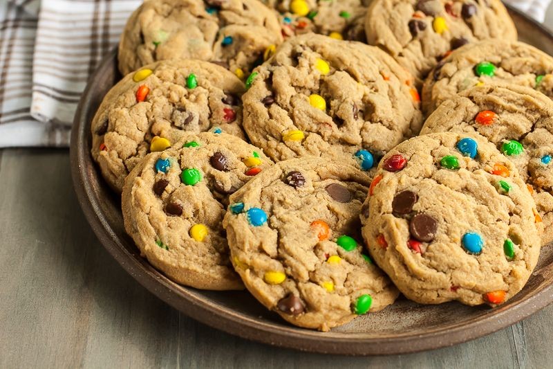 Peanut Butter M&M Cookies