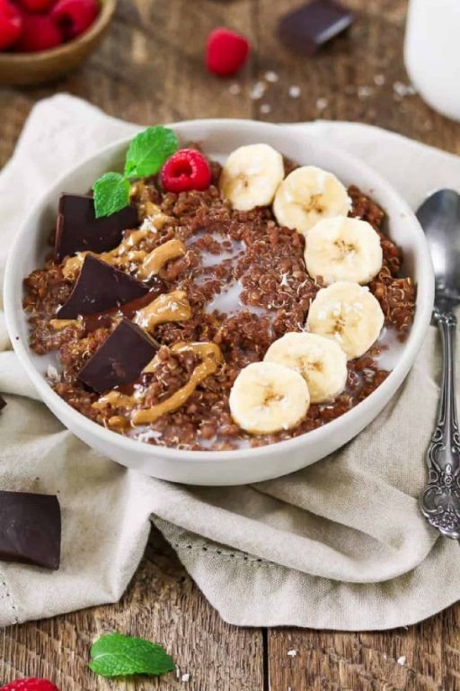 Peanut Butter Quinoa Breakfast Bowl