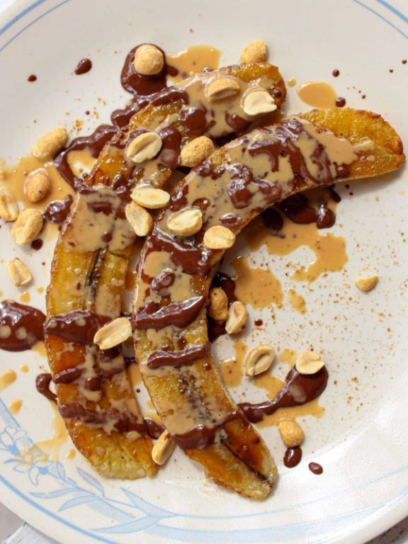Peanut Butter Stuffed Air Fryer Bananas