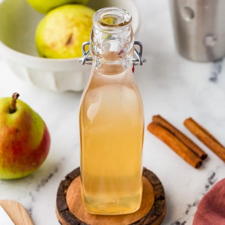Pear Cinnamon Spiced Juice
