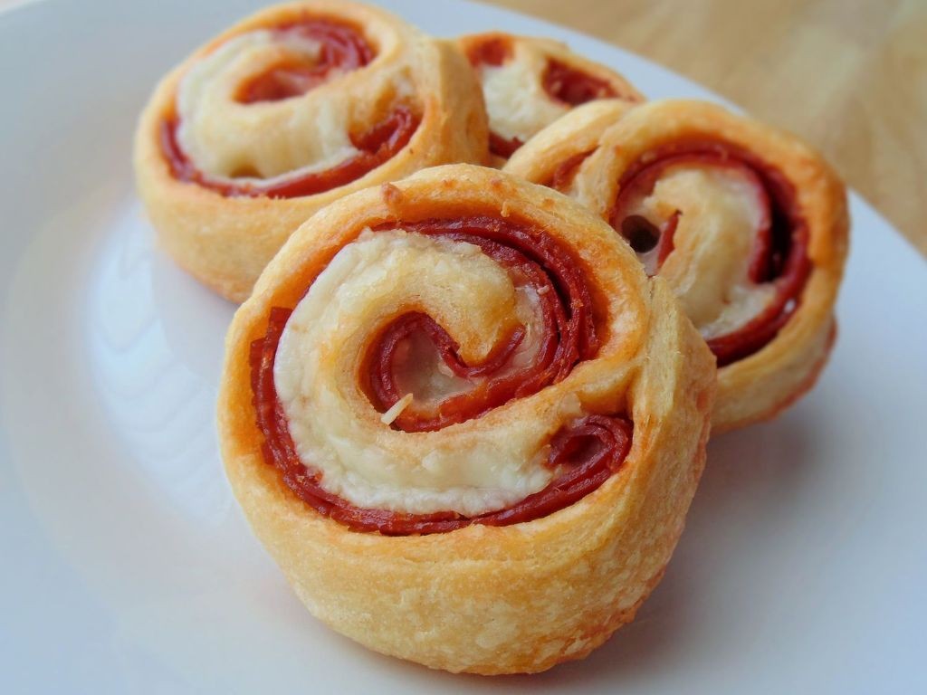 Pepperoni Pizza Pinwheels