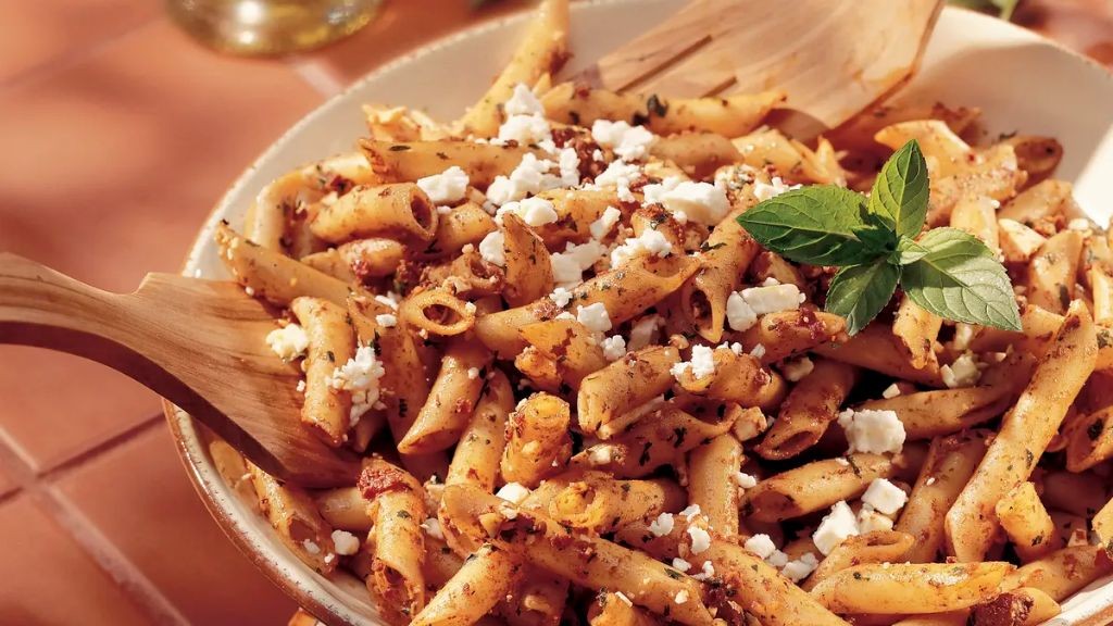 Pesto and Sun-Dried Tomato Baked Mostaccioli