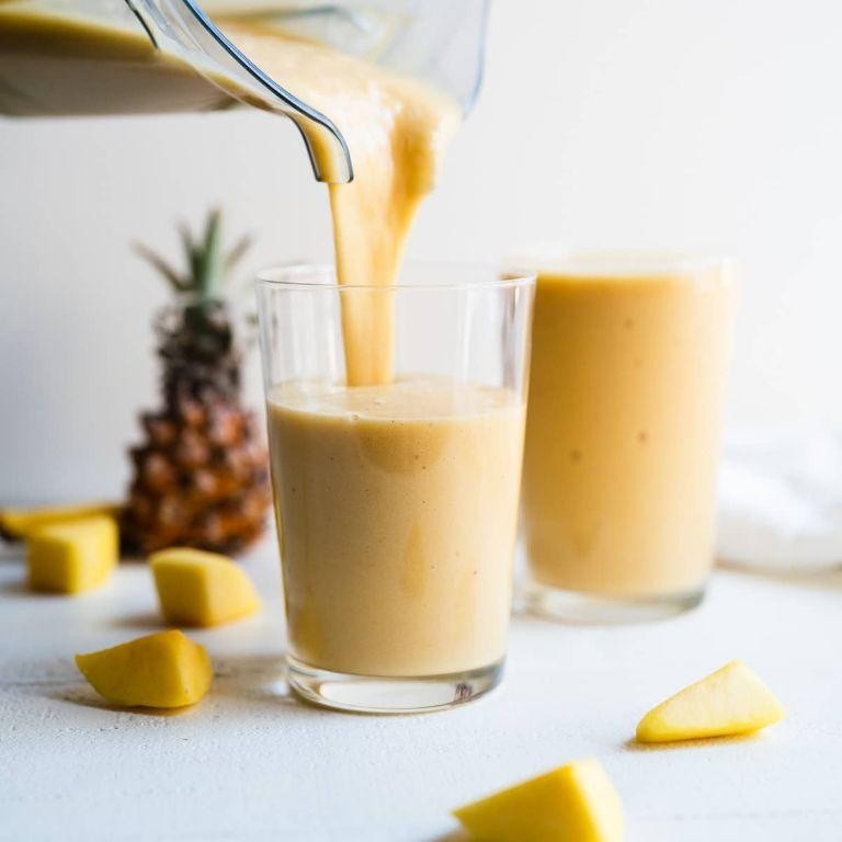 Pineapple Mango Smoothie