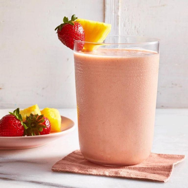 Pineapple Strawberry Smoothie