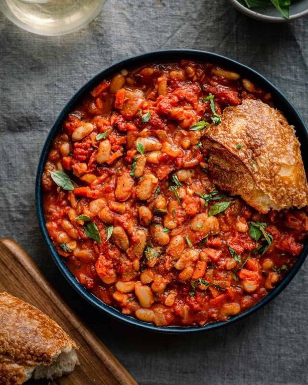 Pink Bean and Tomato Stew