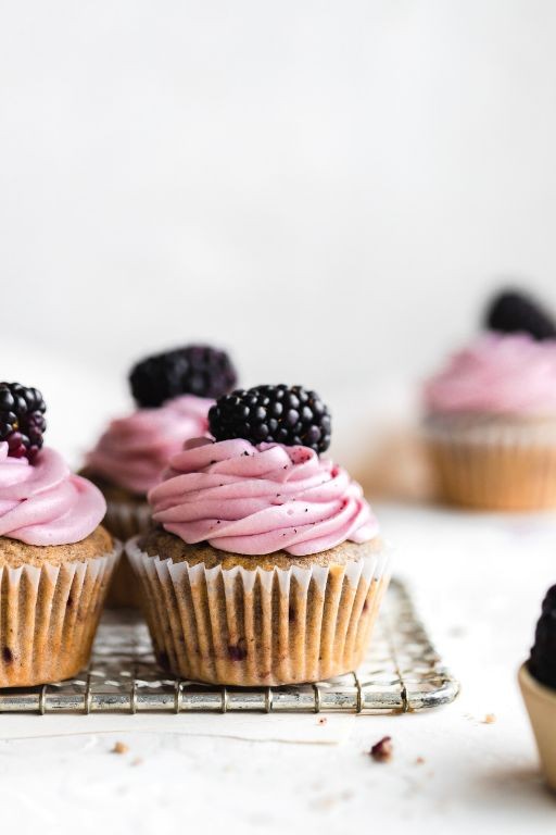 Pink Earl Grey Tea Cupcakes